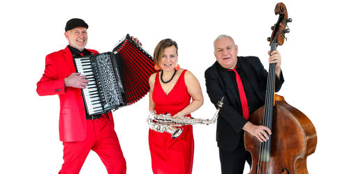 Unplugged-Trio Saxofon-Akkordeon-Kontrabass